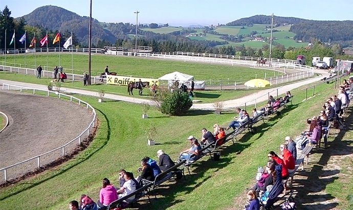 Semriach: Marie, Julia, Gerrit, Steffi toppen T2/T4