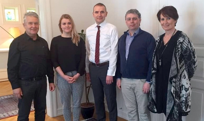 LH-Team beim Präsidenten, Guðni Th. kommt zur WM