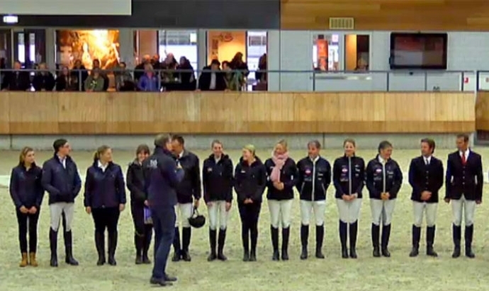 Englastaðir: Jolly & Glæsir führen im Töltpreis / Video