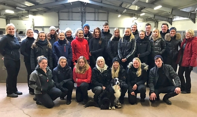 Starkes FEIF-Seminar für Breeding Horse Trainers