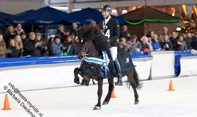 Ice Horse: Nils gewinnt die T2 auf Stjörnustæll