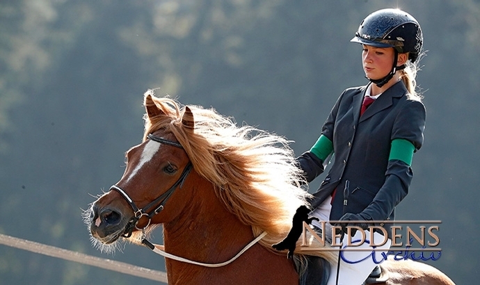 Trappistenhof: Lea mit Doppelgold & Federpreis
