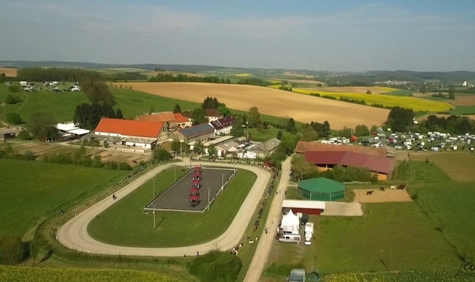 B’häuser Hof: Videoteam filmt Sport-Ritte, FR-Teaser