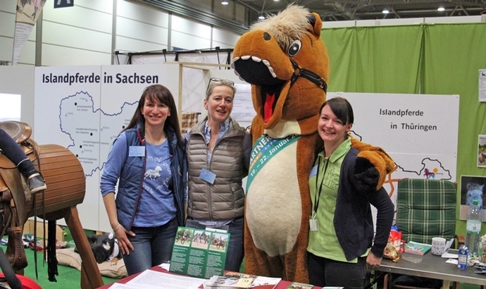 Islandpferd gewinnt viele neue Freunde in Leipzig