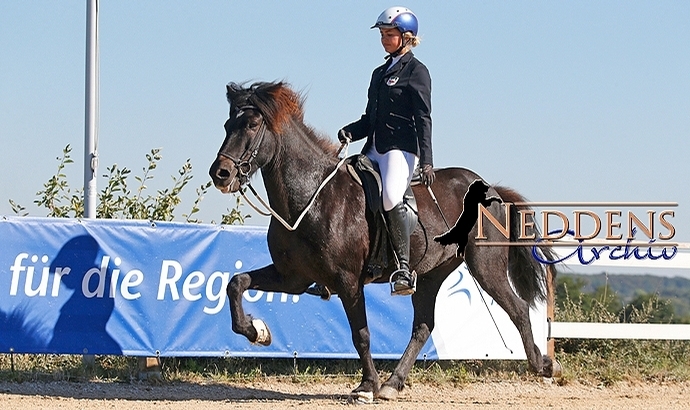 HIM live: Laura, Frederike toppen Youngster-T2