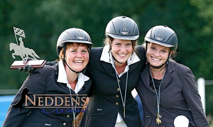 BIM-Titel für Katharina, Uli, Maria, Diljá und Laura