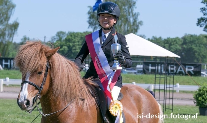 Bockholts-Hoff: Martin, Anne-Lene, Jin, Lilja vorn