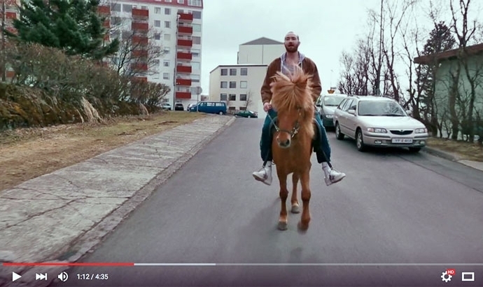 Úlfur Úlfur: Musikvideo der ziemlich exotischen Sorte
