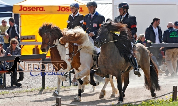 Birkenhof: Veltmann gewinnt Y.F2, Flender toppt auch V2