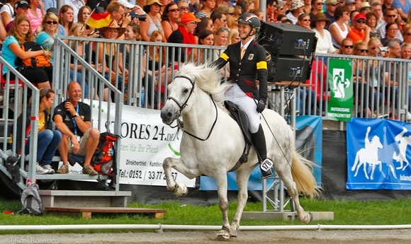 WM live: Charlotte Passau & Uni gewinnen T2-Finale (YR)