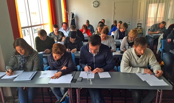 FEIF: Konzentrierter Workshop der Sportrichter in Malmö