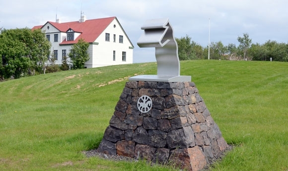 Island: Denkmal zu Ehren von Gunnar Bjarnason enthüllt