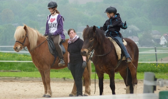 Reitkurs am Haselhof: Osnabrücker im ‘Wilden Osten’