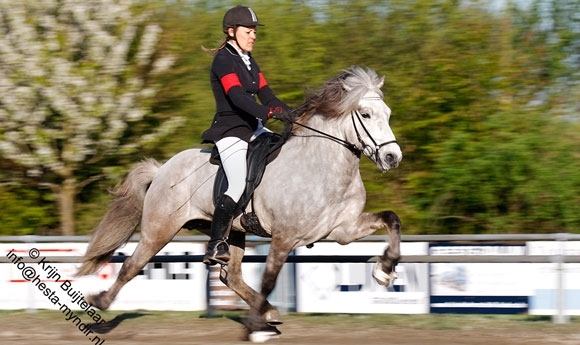 Lingen: Doppel-Gold für die Königin von Impekoven