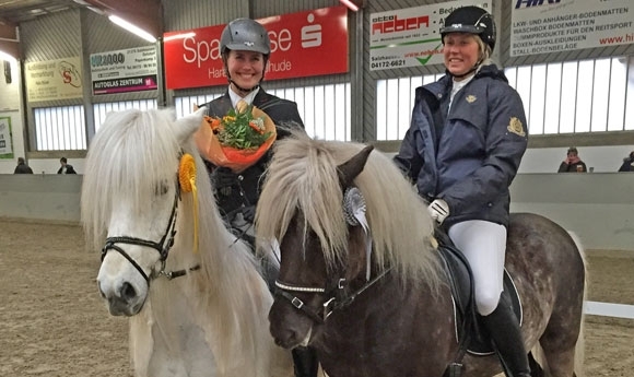 WinterCup: Schürger, Pantelmann, Michel, Behnken jubeln