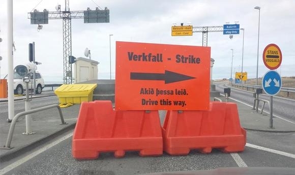 Böse Krise: Wachsender Streik legt Island lahm