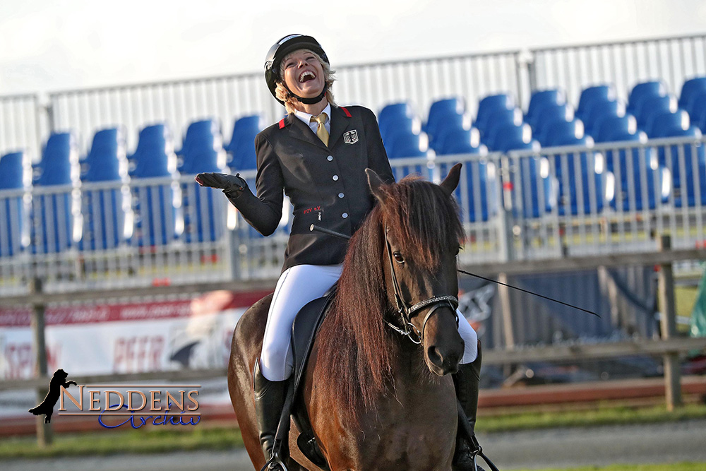 Vicky verteidigt PP1-Gold hauchdünn vor Beggi