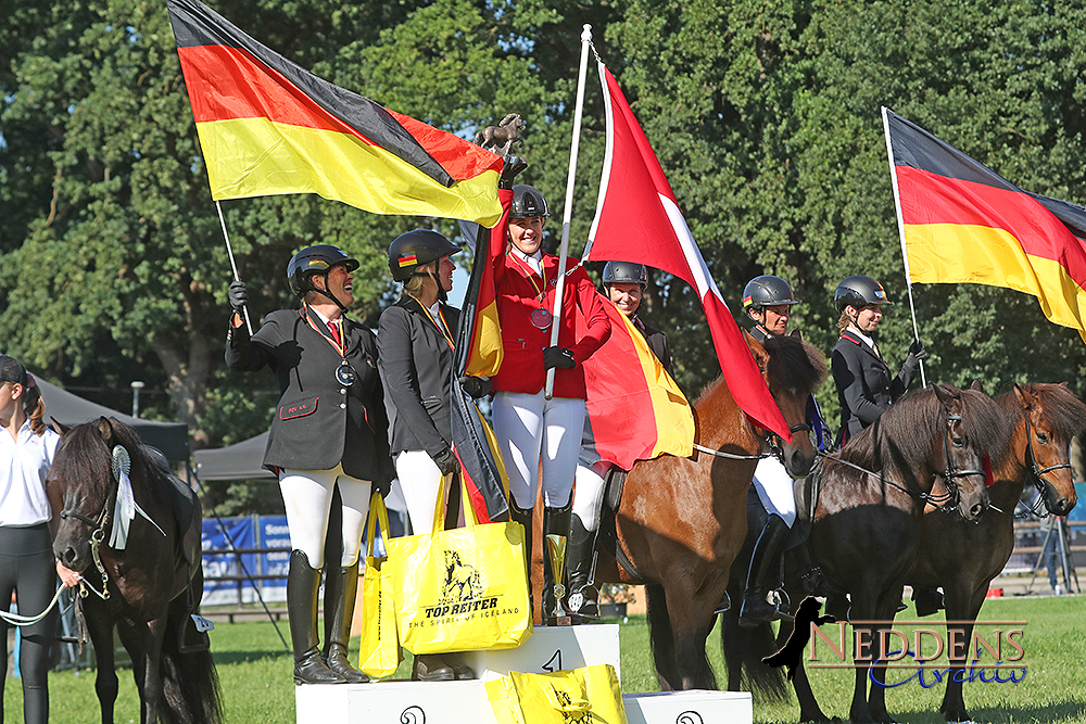 MEM: Lisa gewinnt T2, Helena beste Juniorin