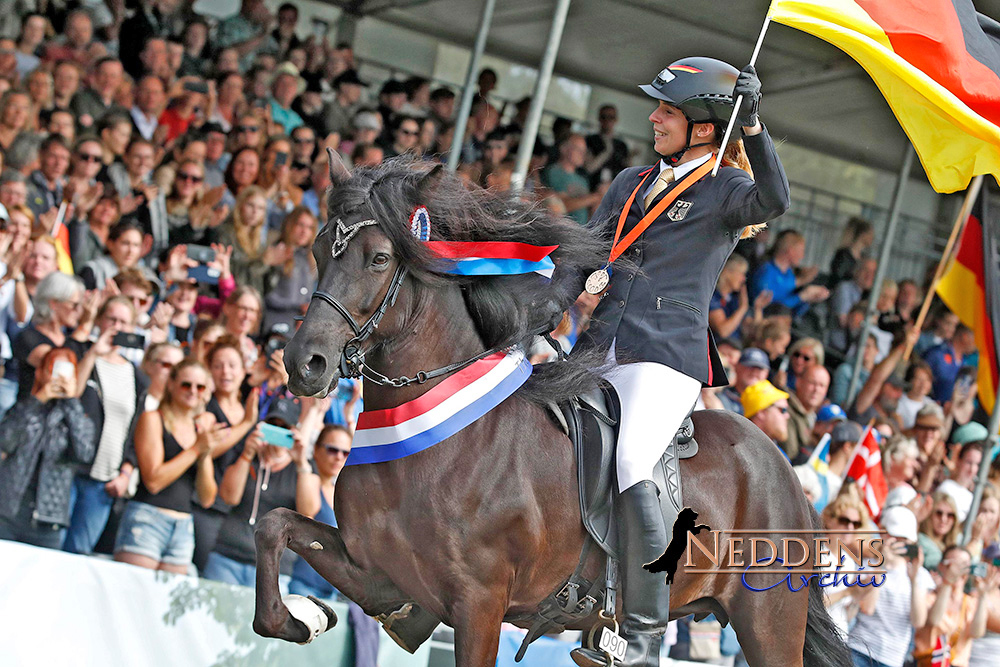 Frauke und Jódís holen V1-Gold nach Deutschland