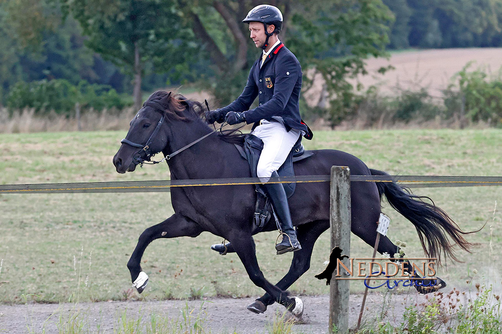 HIM-PP1: Alex und Tign das goldene Tandem