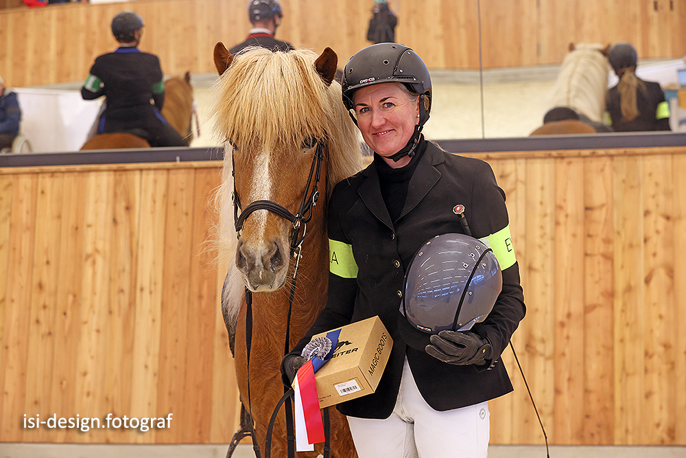 VM: Feather Prize auf Gut Heiming für Vanessa