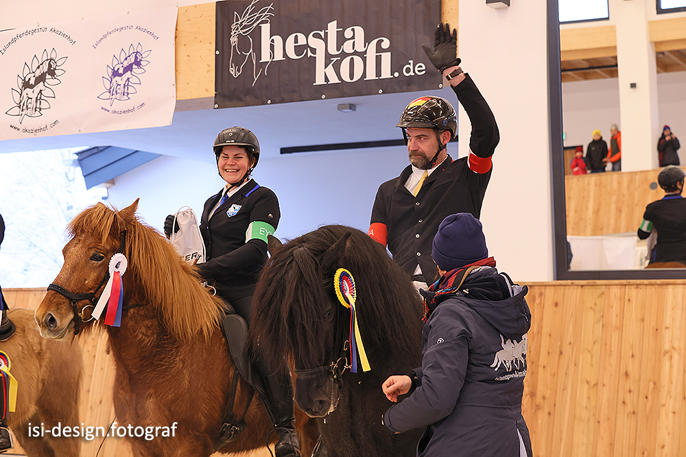 VM: Thorsten und Anna gewinnen den Töltpreis